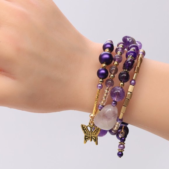 Bracelet with Amethyst stones, unique gold accents and pendants. - Picture 6 of 7